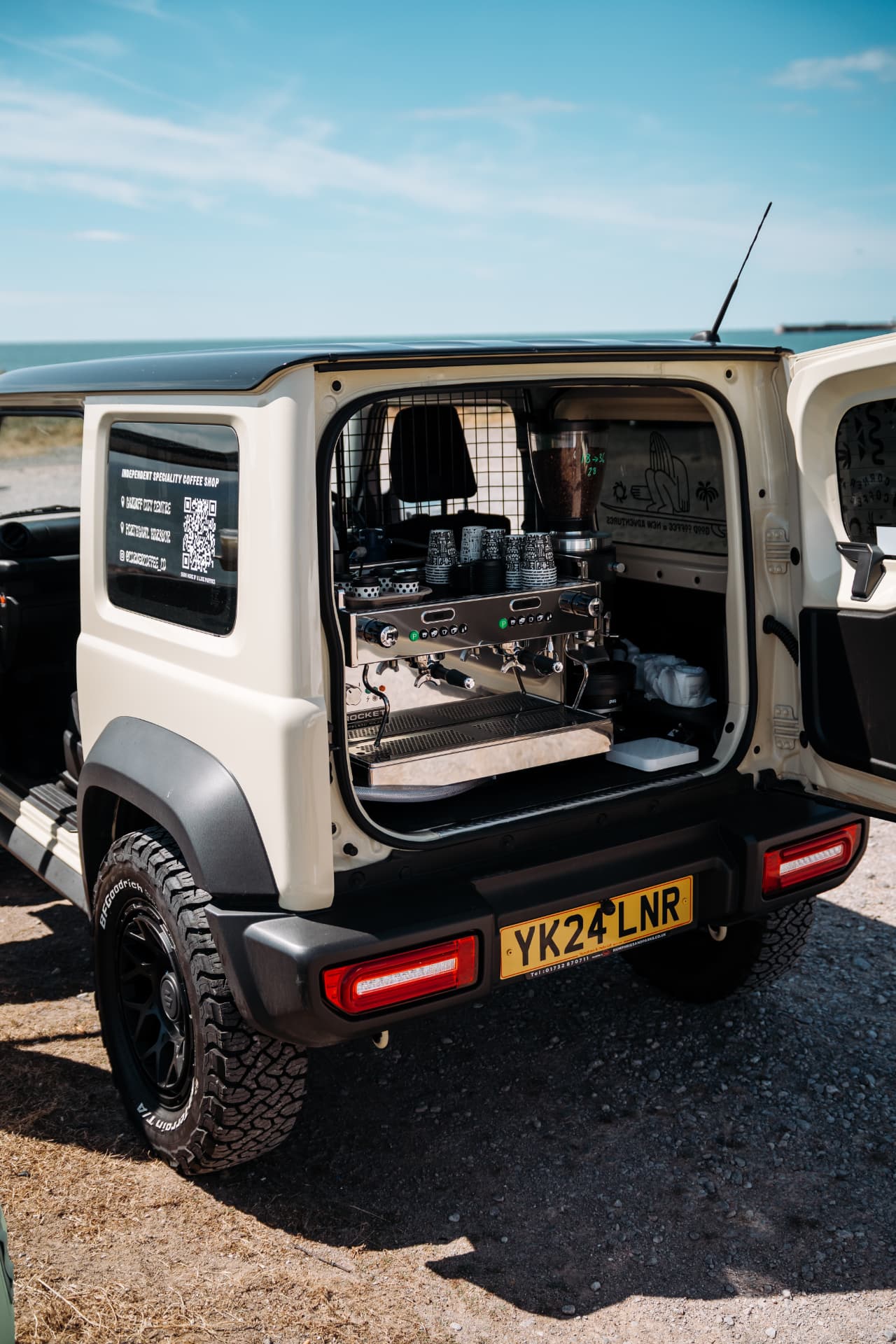 The ivory Corner Coffee Jimny with its espresso bar open